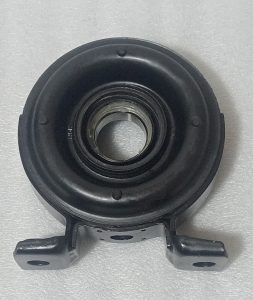 Center bolt Isuzu D-max old model