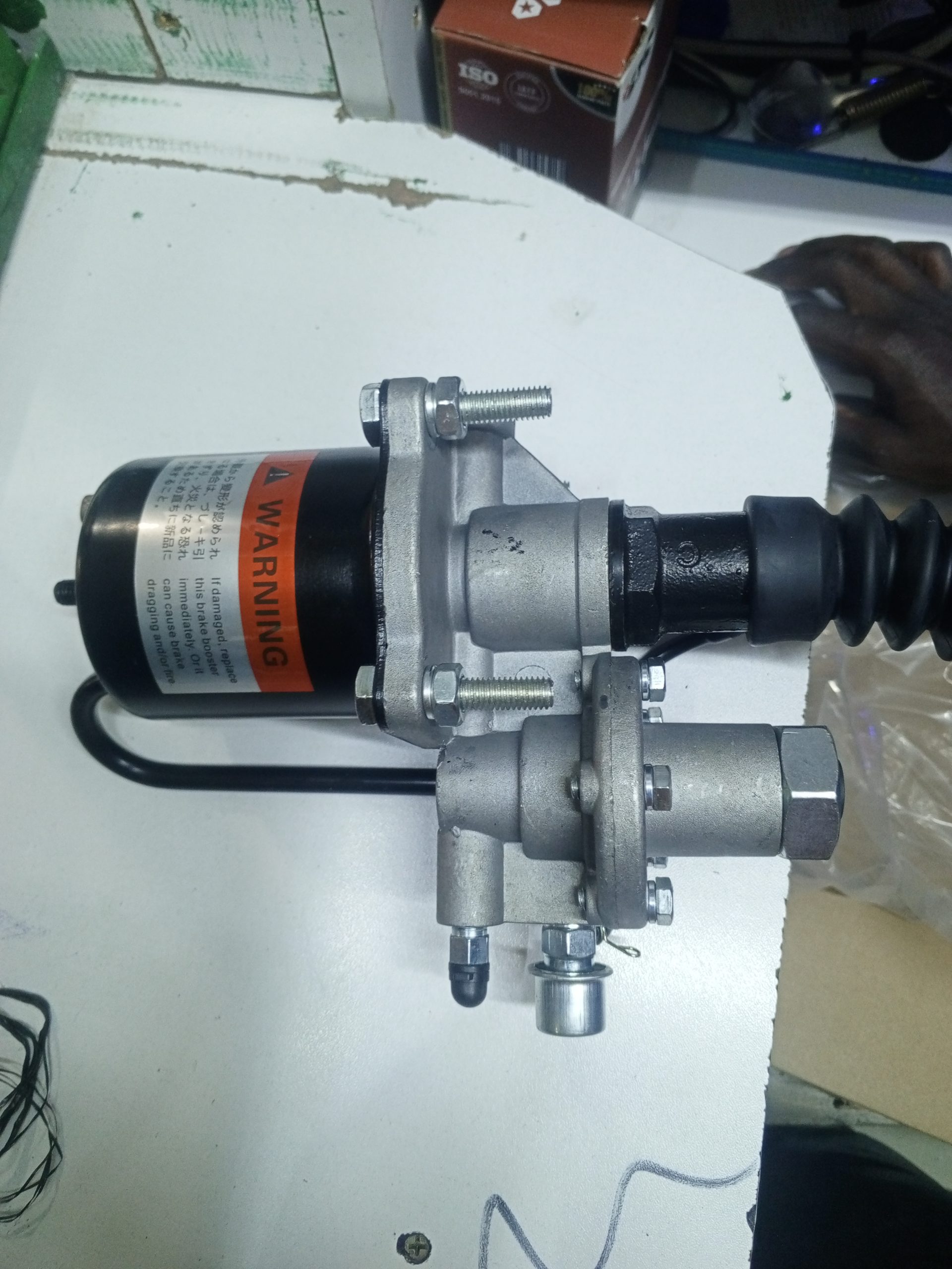 Clutch booster/minipack for Isuzu
