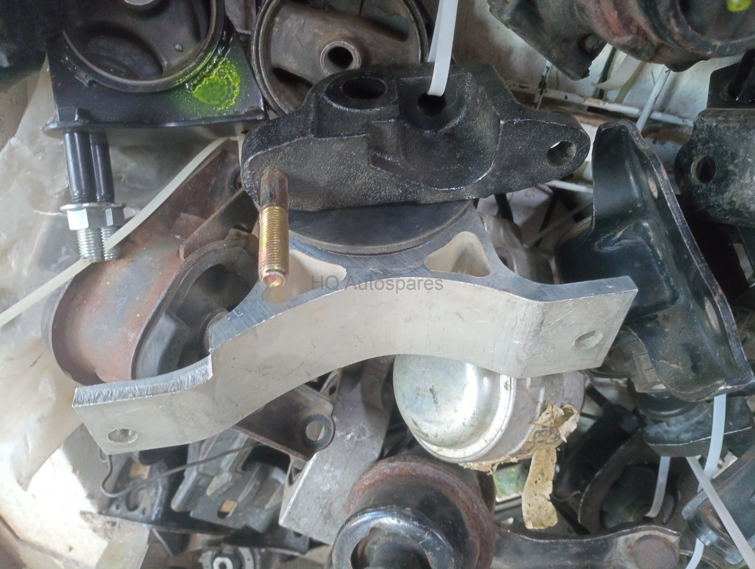 Nissan Extrail Engine Mountings