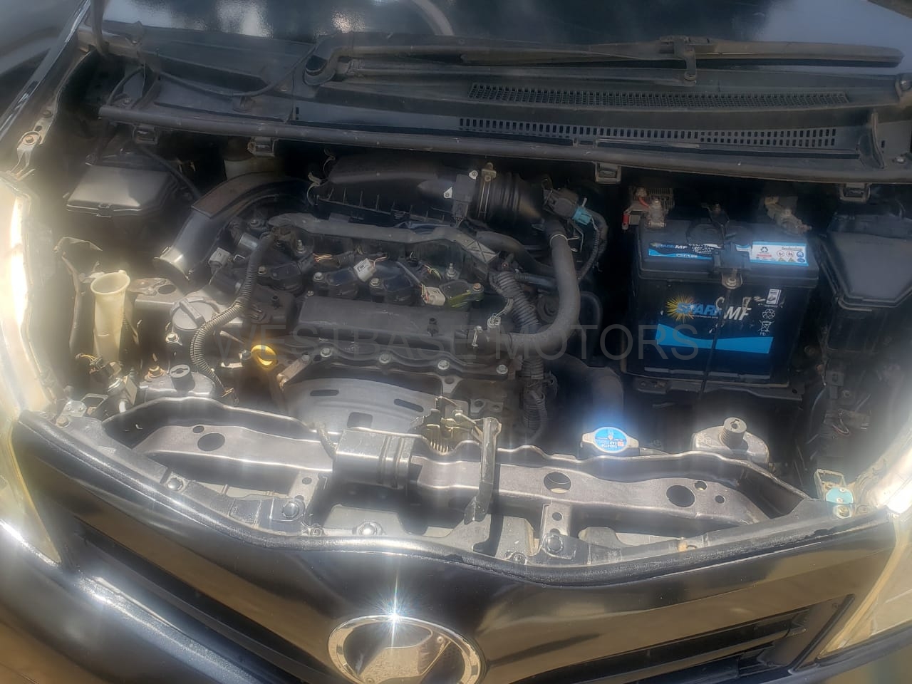 TOYOTA VITZ
