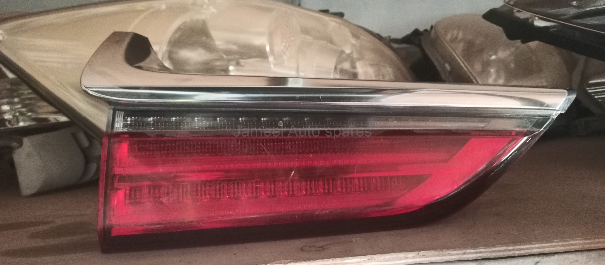 Lexus boot lamp