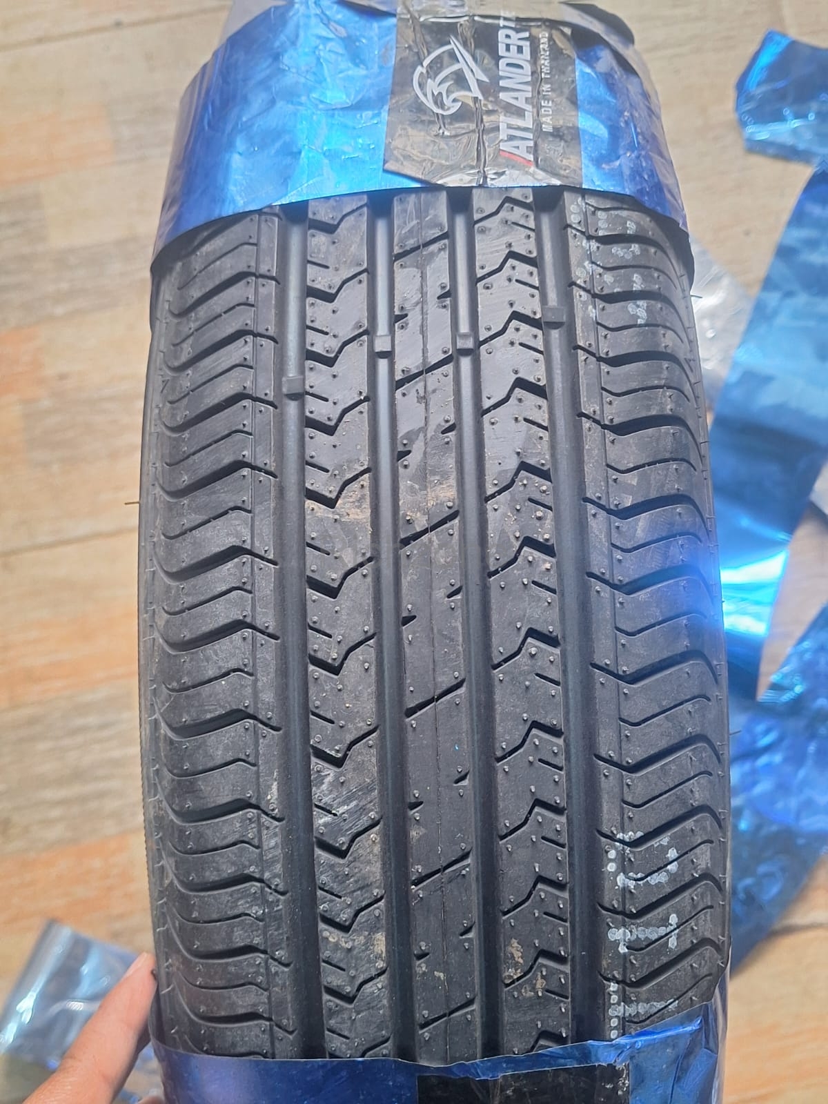ATLANDER 18570R14