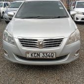 2011 TOYOTA PREMIO