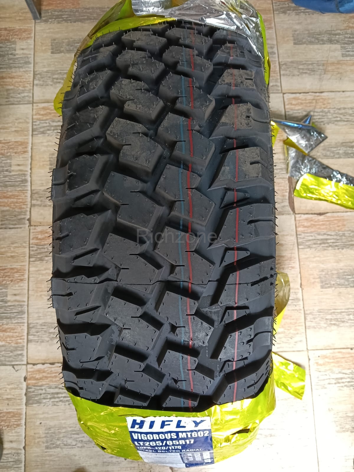 Hifly 265/65R17 MT