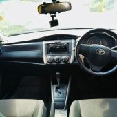 Toyota filder non hybrid 2015