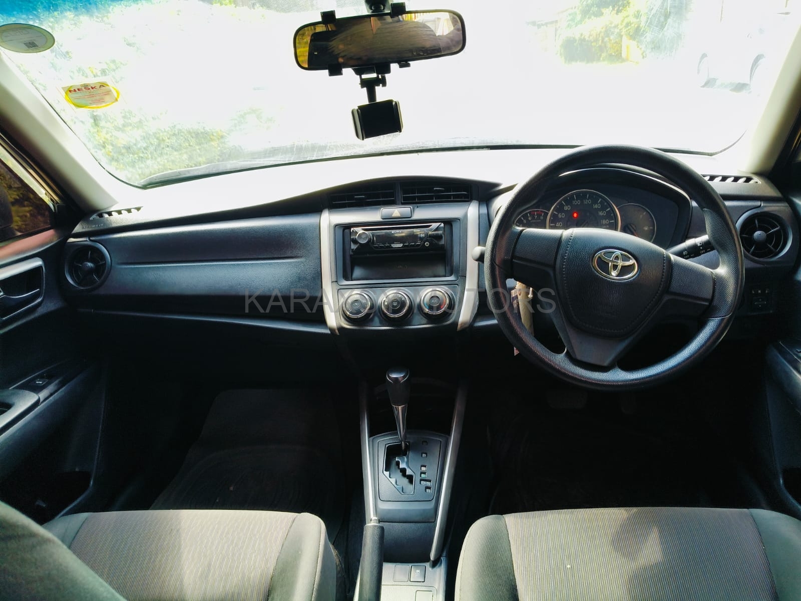 Toyota filder non hybrid 2015
