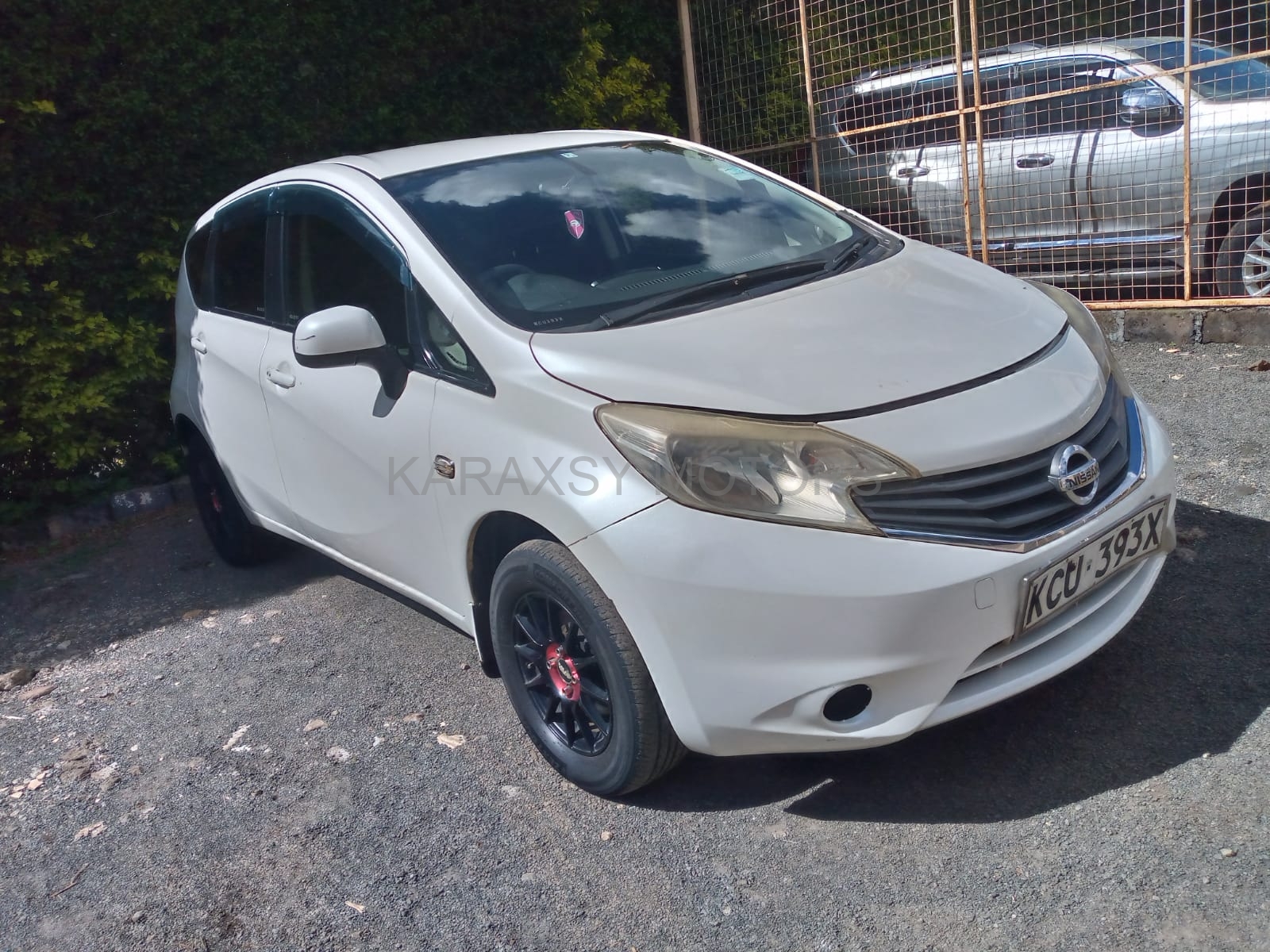Nissan note 2012