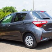 2018 TOYOTA VITZ 1000CC PUSH TO START 2WD AUTOMATIC