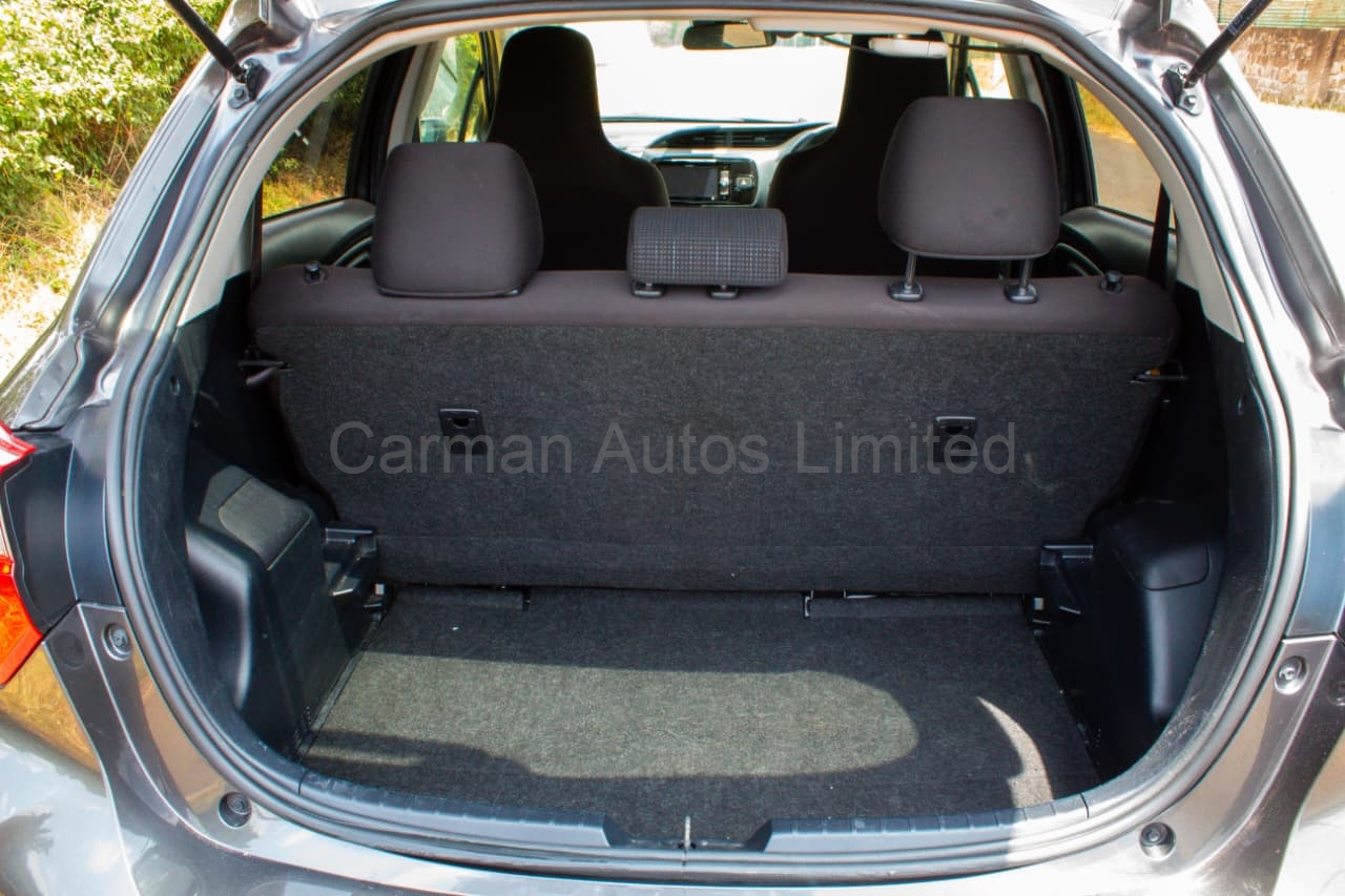 2018 TOYOTA VITZ 1000CC PUSH TO START 2WD AUTOMATIC