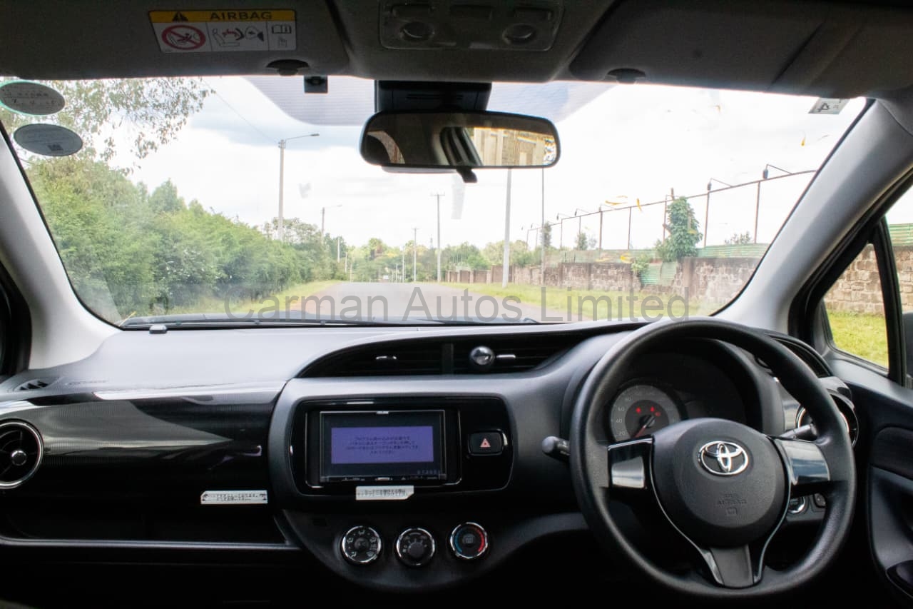 2018 TOYOTA VITZ 1000CC 2WD PUSH TO START AUTOMATIC