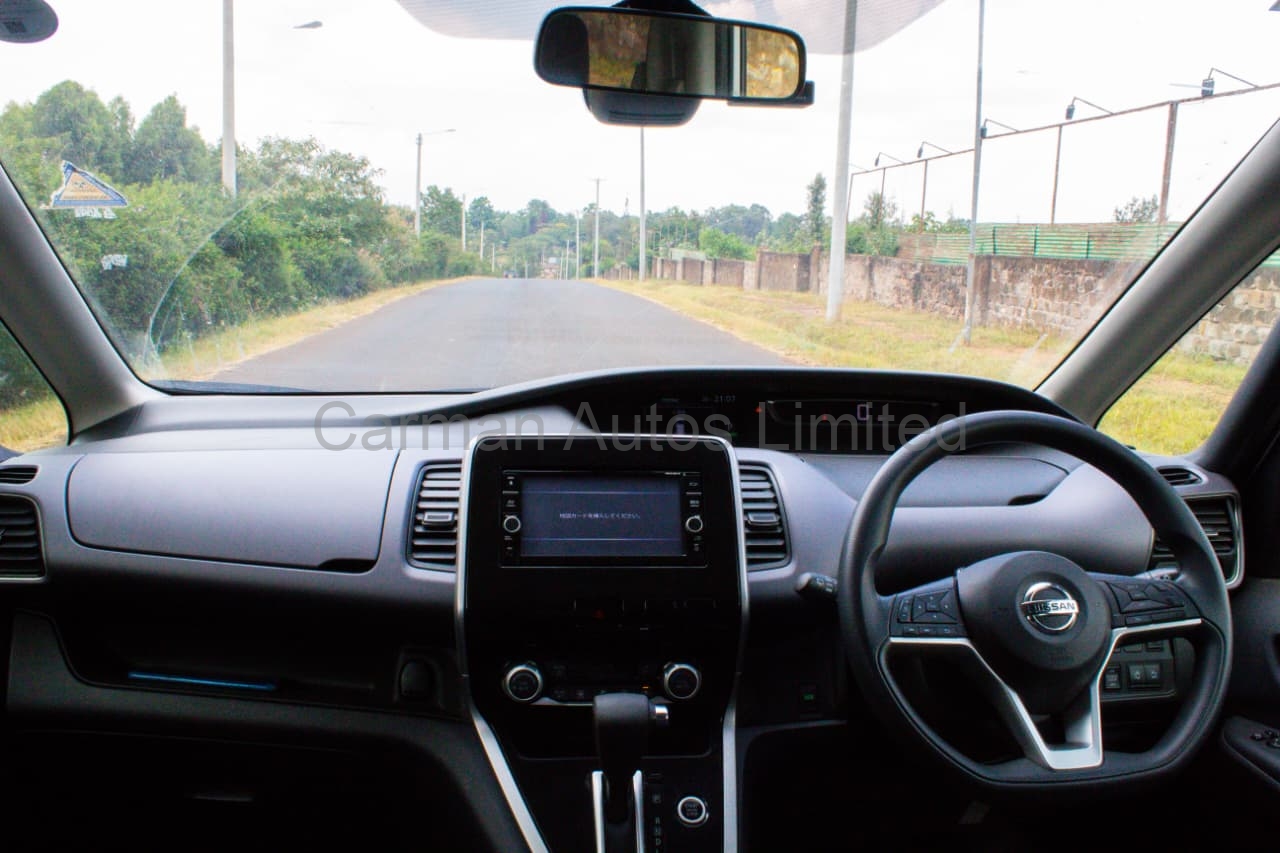 2018 NISSAN SERENA 2000CC SHYBRID AUTOMATIC