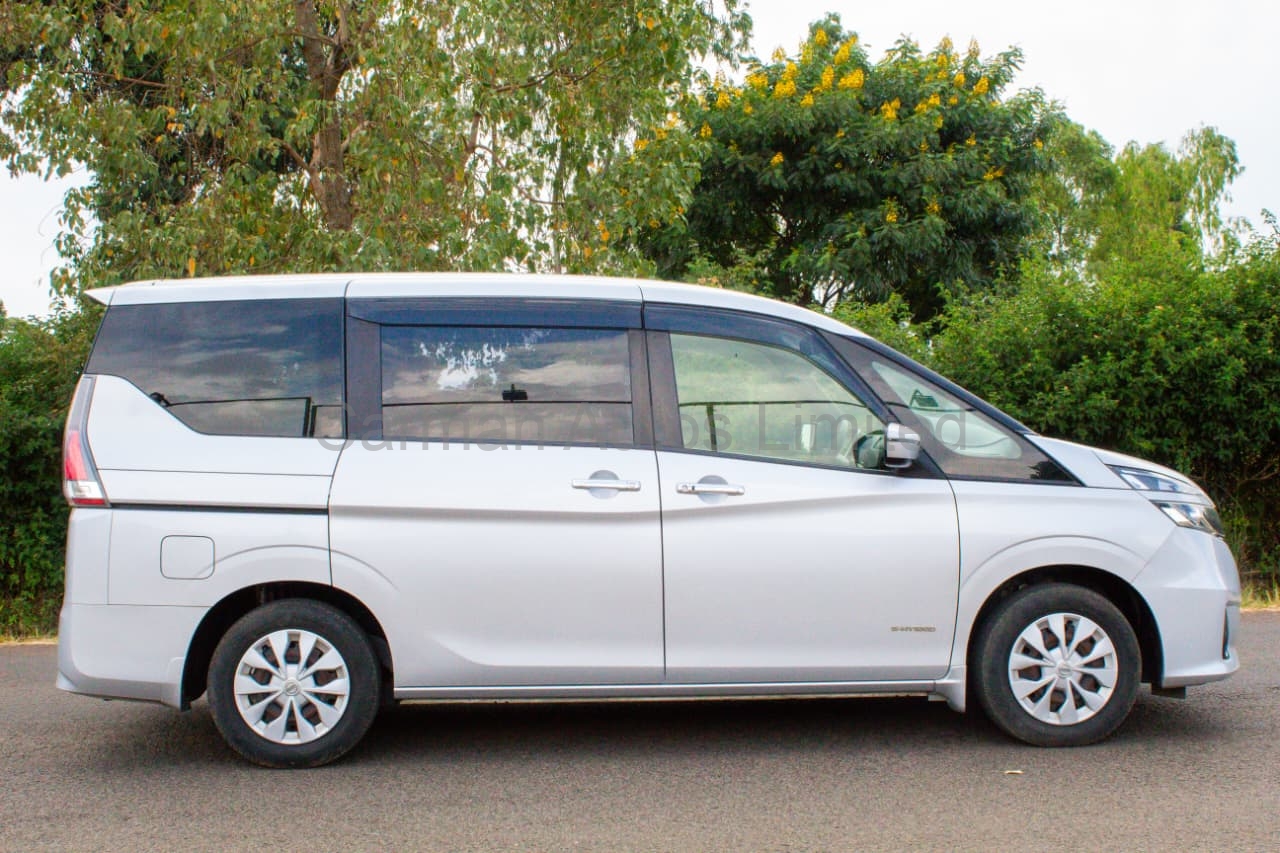 2018 NISSAN SERENA 2000CC SHYBRID AUTOMATIC