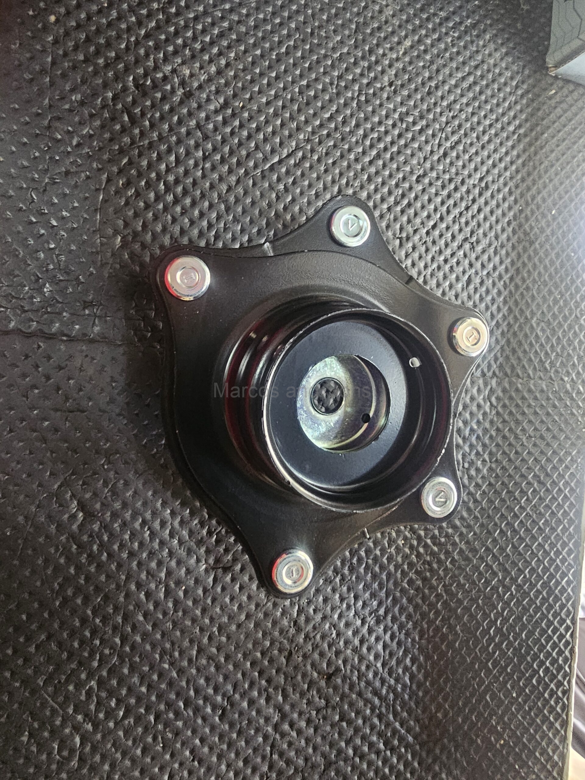 Shock mounting honda crv