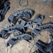 Engine mountings for subaru br9