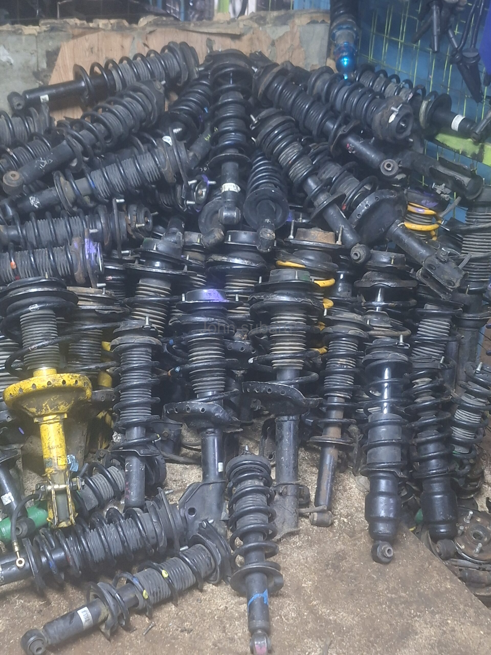 Subaru shock- legacy, forester, impreza