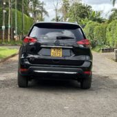 2018 NISSAN X-TRAIL