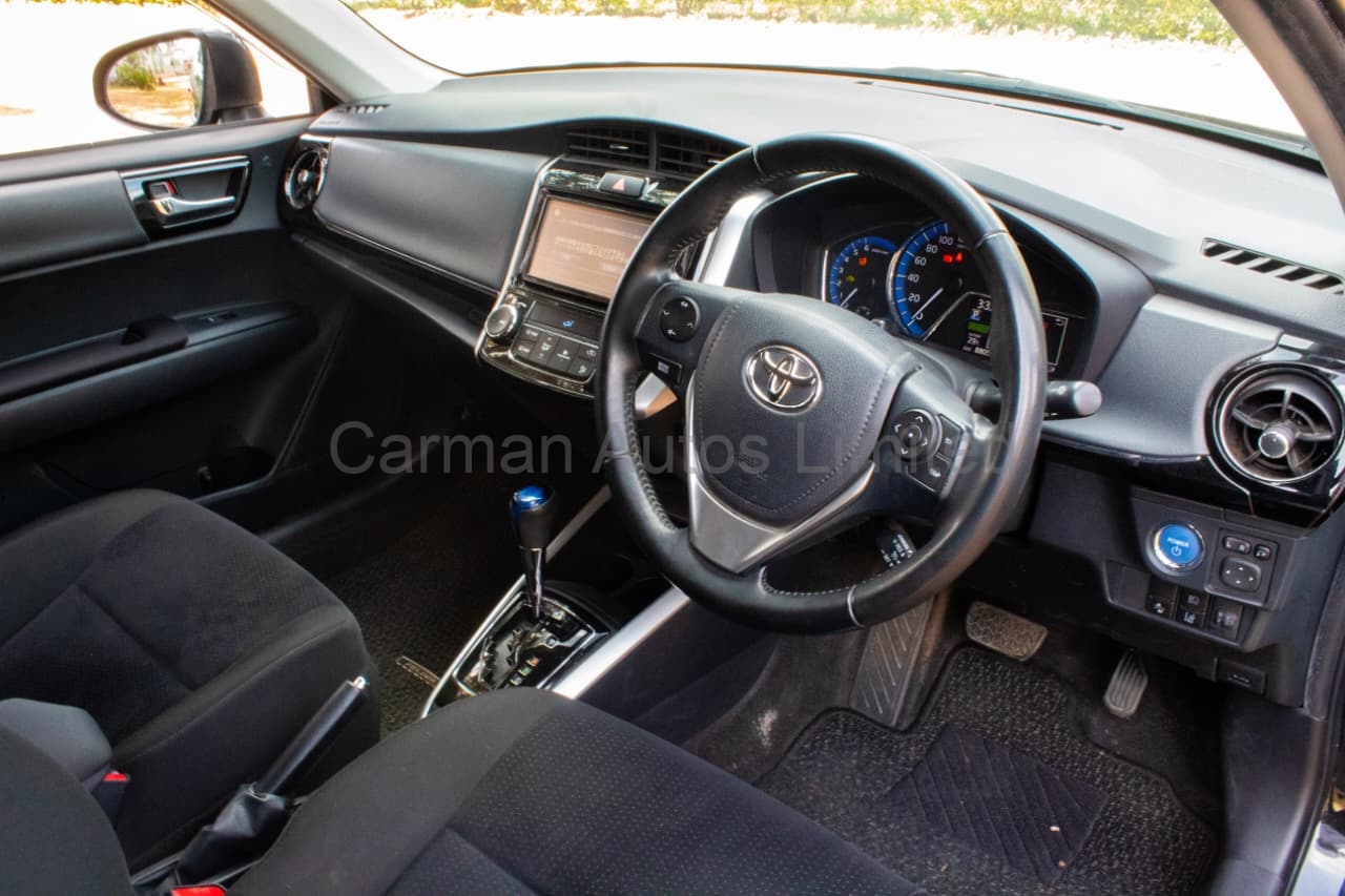 2019 Toyota Fielder Hybrid