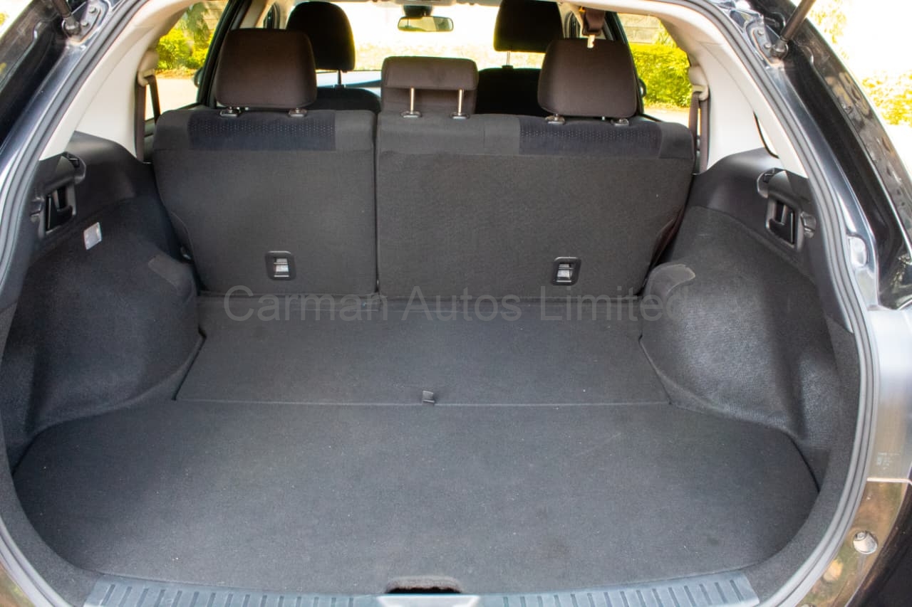 2019 Toyota Fielder Hybrid