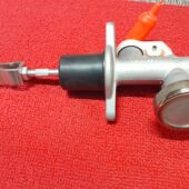 Clutch Master Cylinder Nissan Navara YD25
