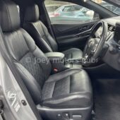 Toyota harrier silver 2019