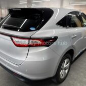 Toyota harrier silver 2019