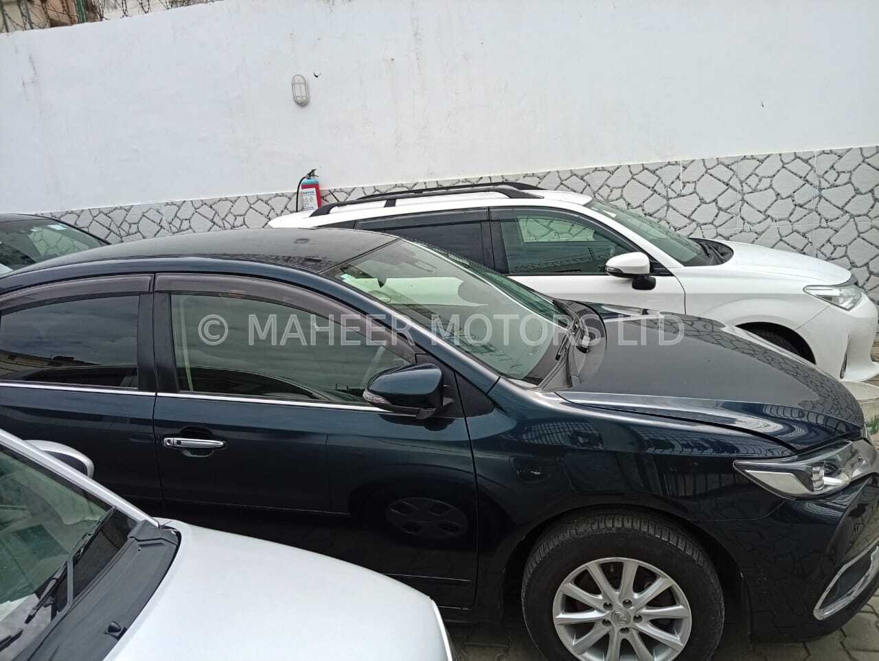 2018 Toyota Premio XL Grade 1800cc | Blue
