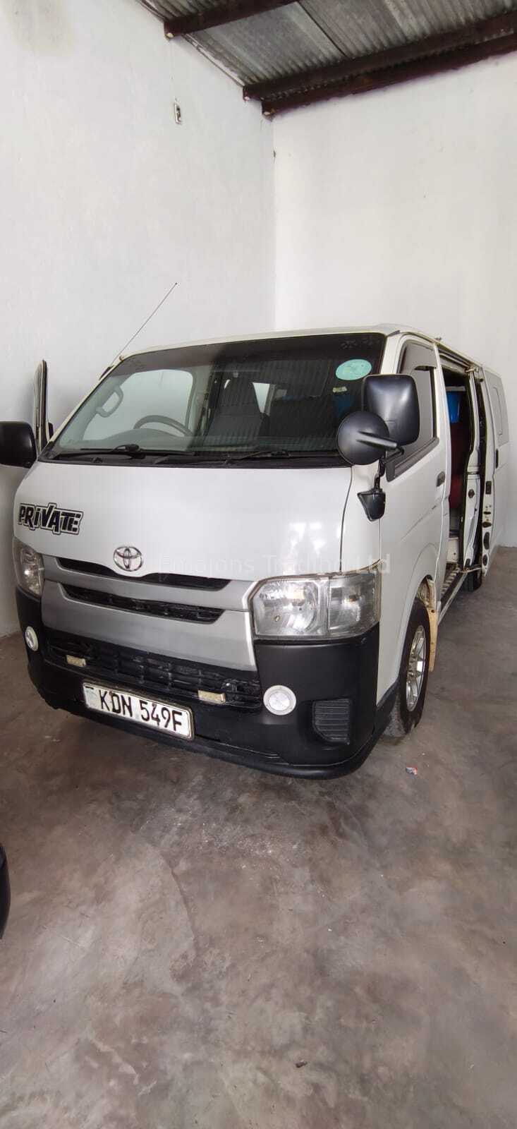 Toyota Hiace KDN Manual diesel 2016 model