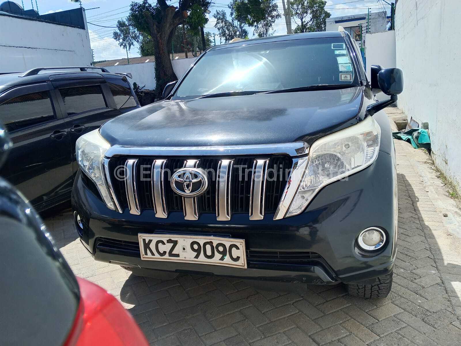 Toyota Landcruiser prado KCZ 2012 model 2700cc