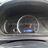 Toyota voxy KDL 2015 2000cc