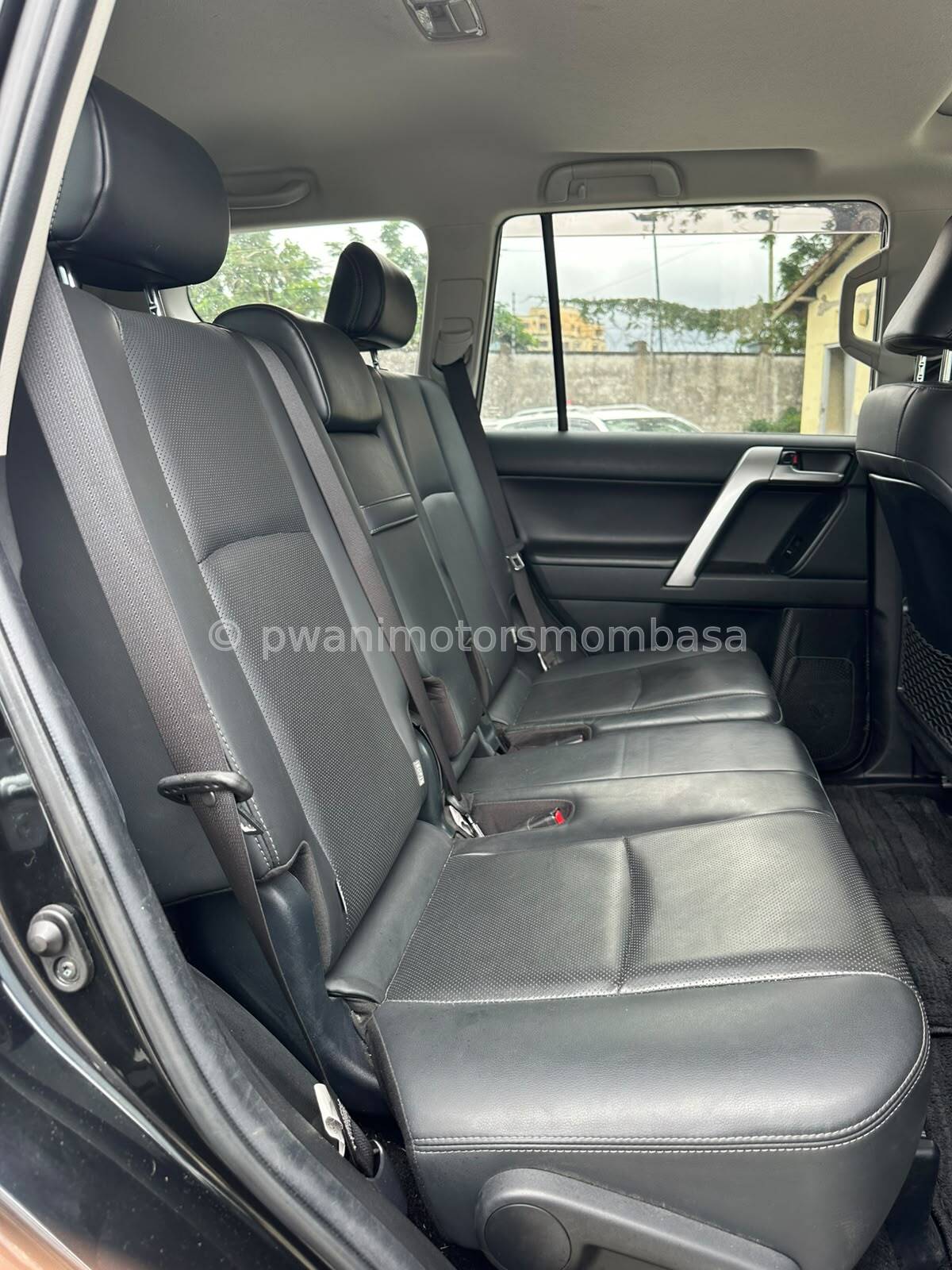 TOYOTA PRADO TXL