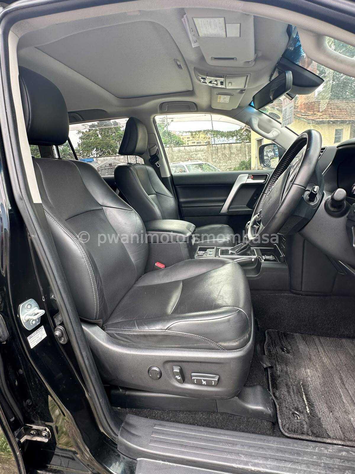 TOYOTA PRADO TXL