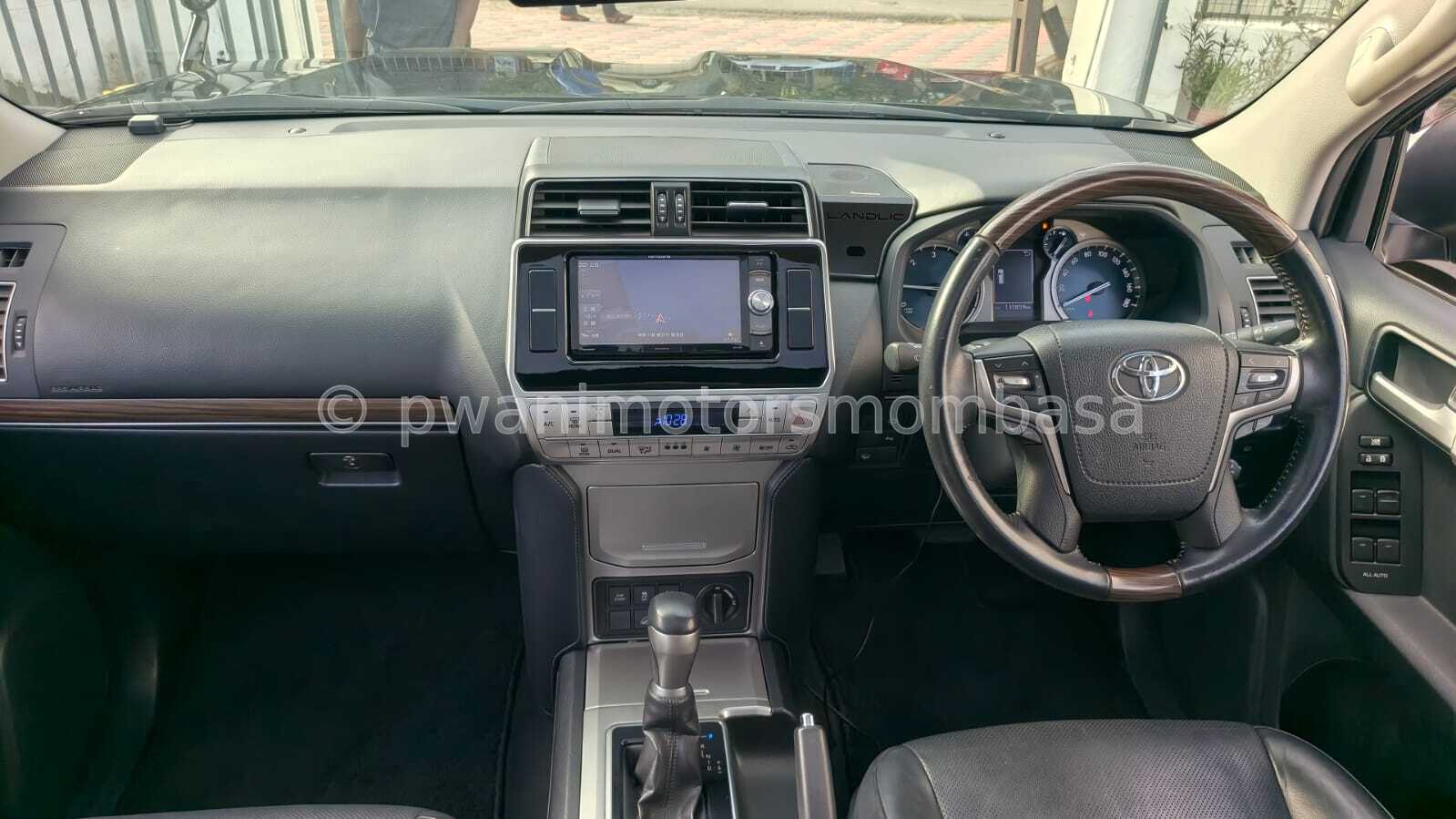 TOYOTA PRADO TX, WORLD EDITION