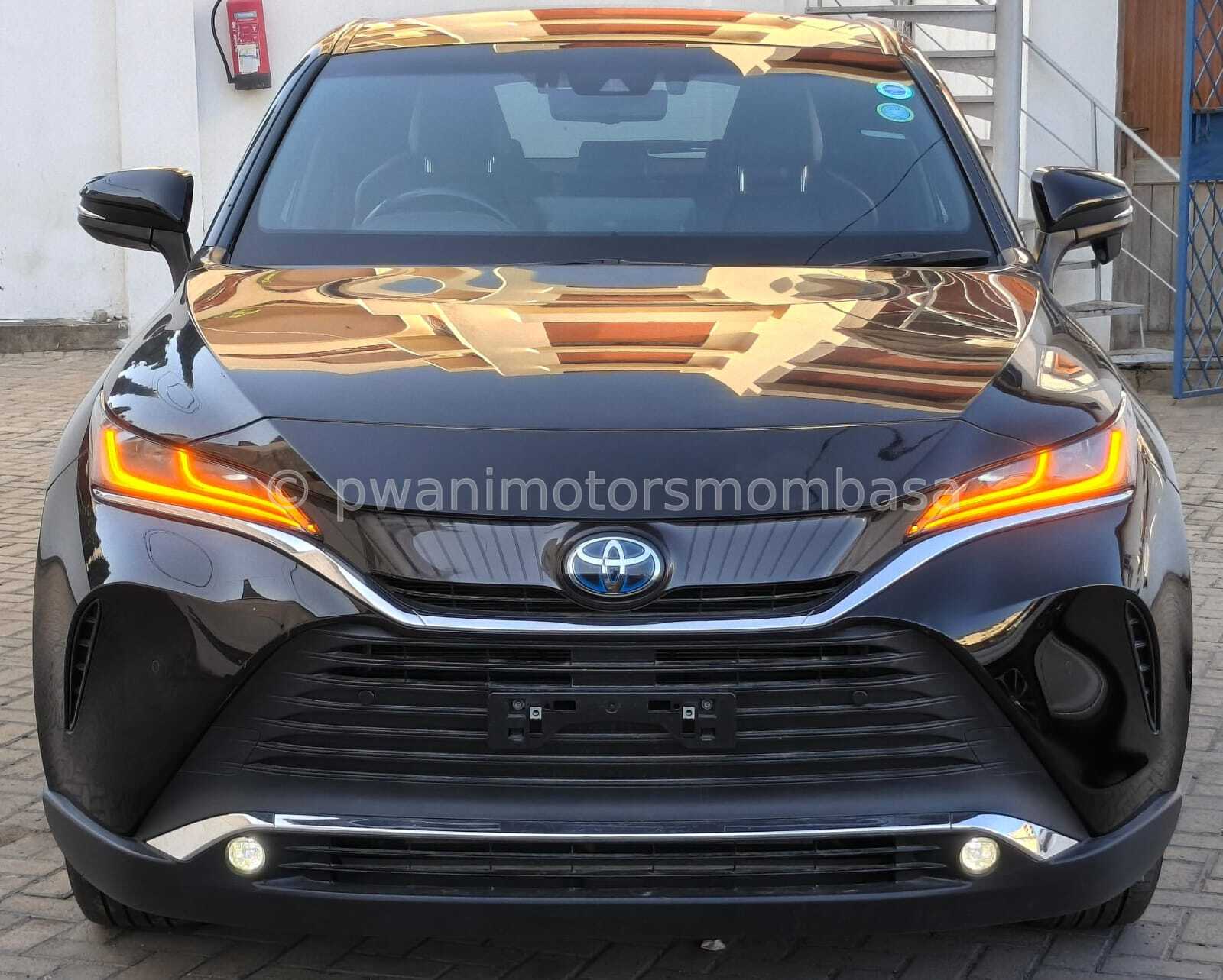 TOYOTA HARRIER HYBRID 2000CC