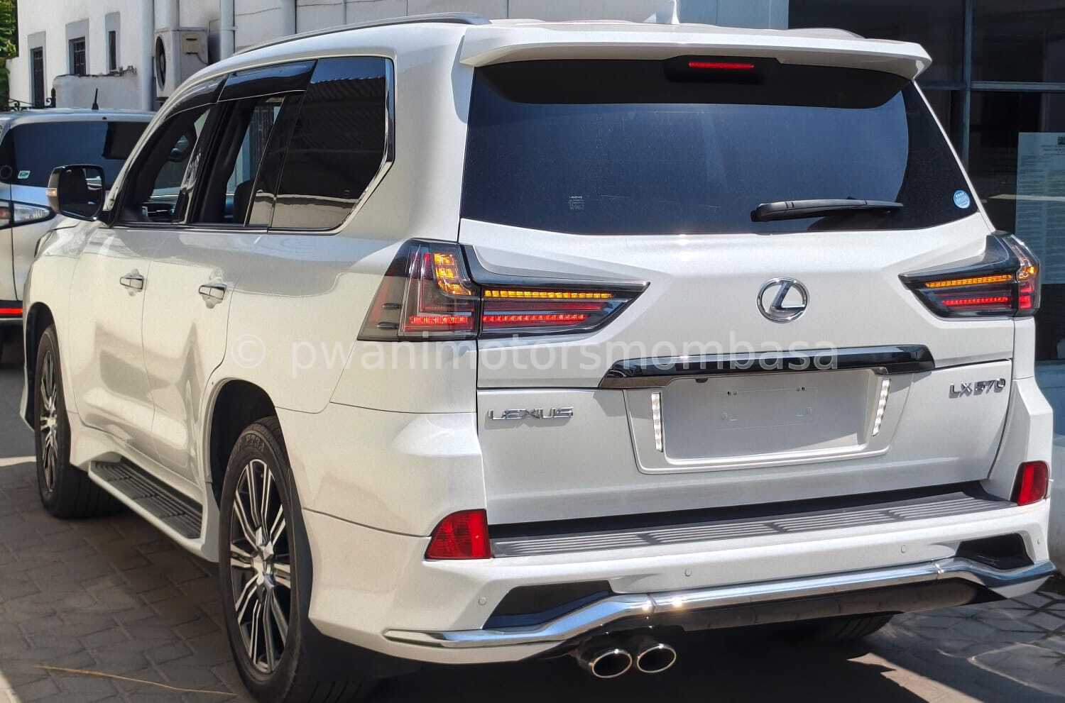 LEXUS LX570, 2019 MODEL