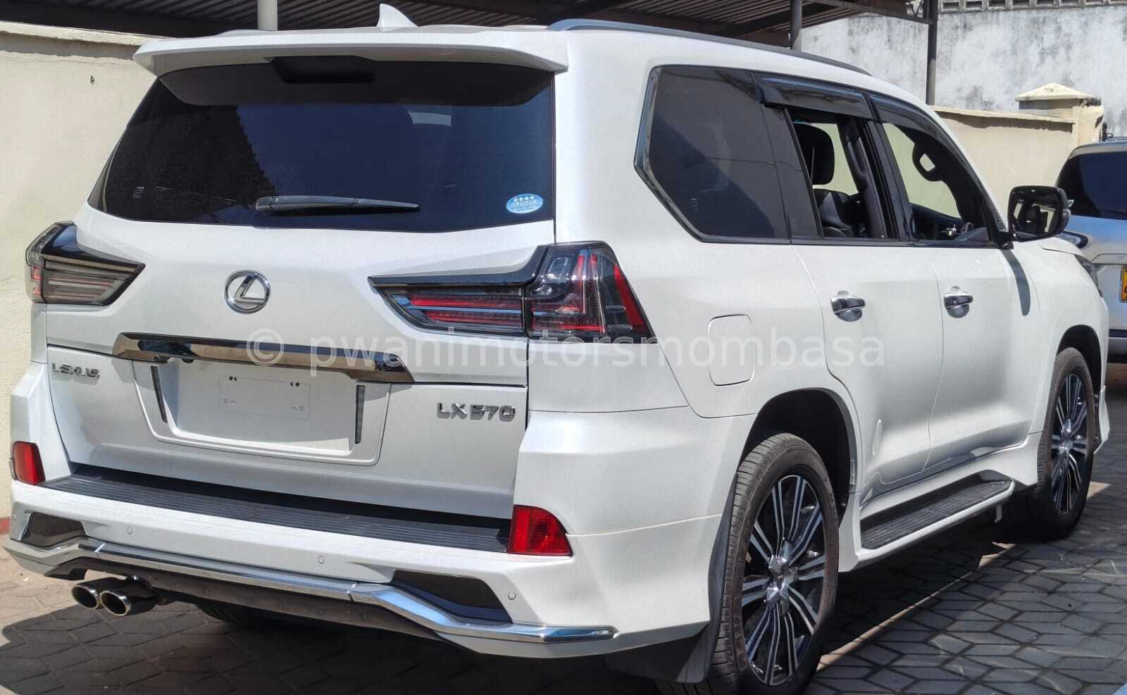LEXUS LX570, 2019 MODEL