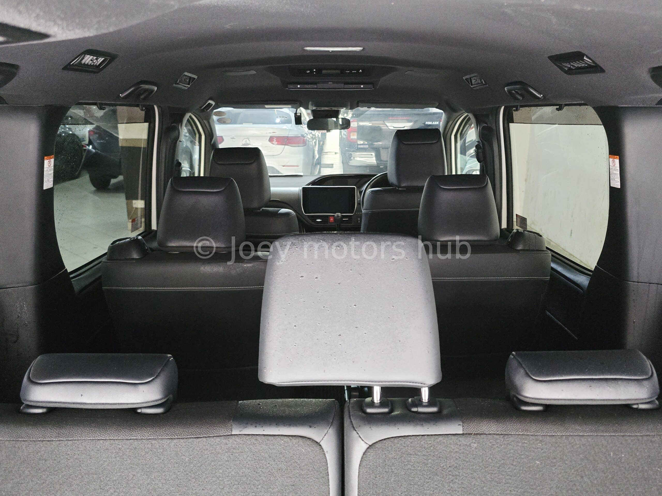 Toyota Noah Wxb