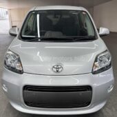 Toyota Porte Silver