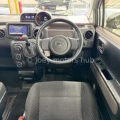 Toyota Porte Silver