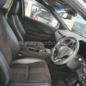 Honda Vezel Hybrid RS