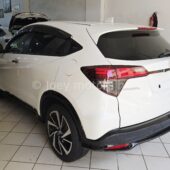 Honda Vezel Hybrid RS