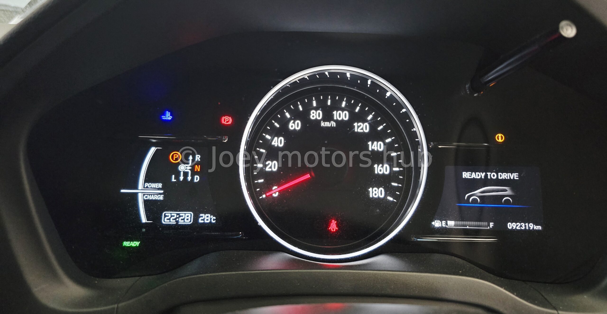 Honda Vezel Hybrid RS
