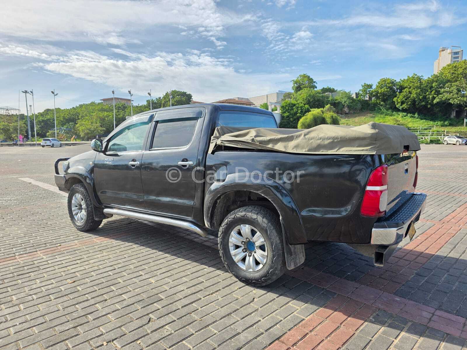 Toyota Hilux double cab 3000 cc D4D diesel