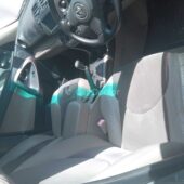 Toyota vanguard silver.. leather seats