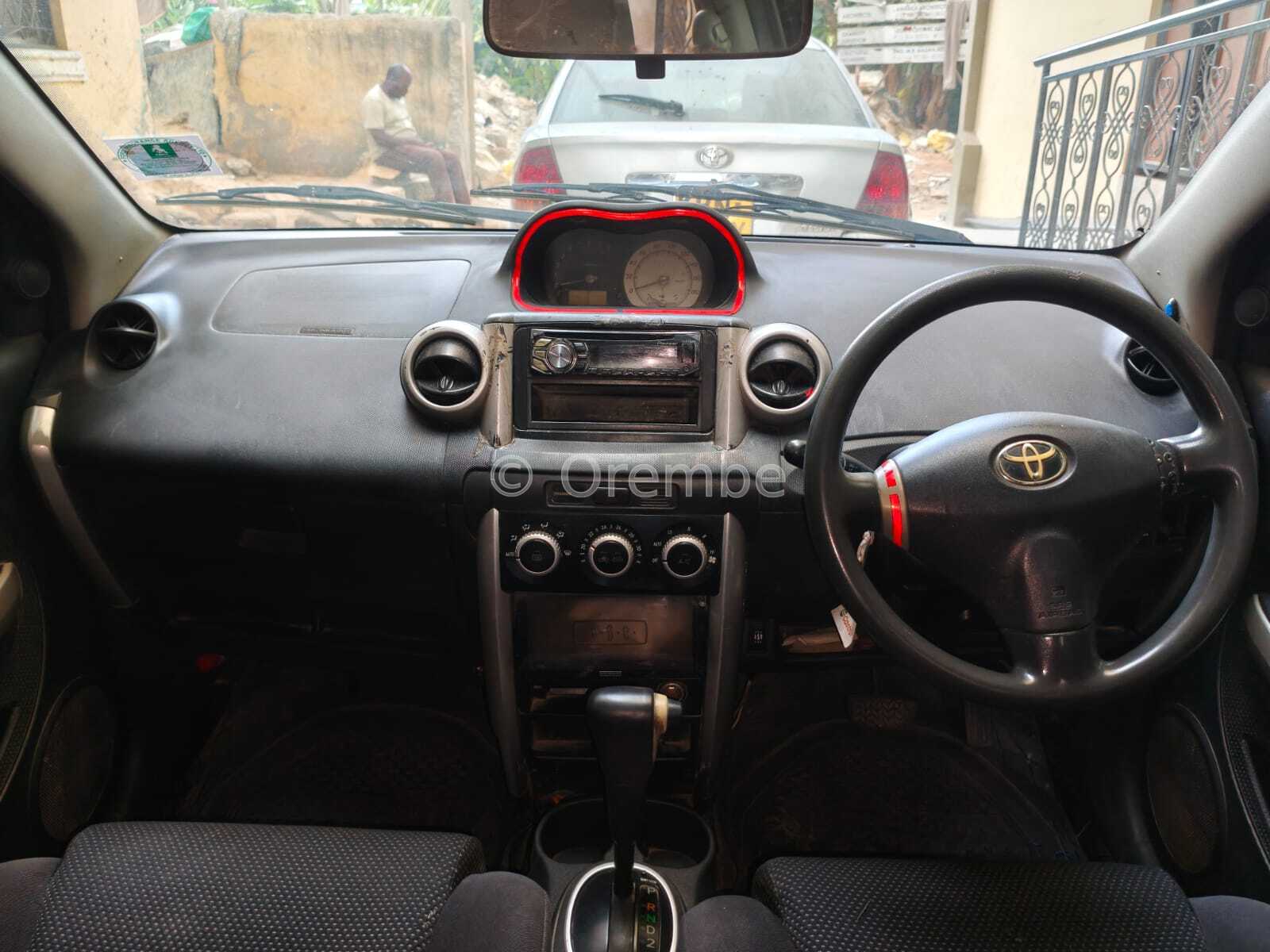 Cool Toyota IST for Sale
