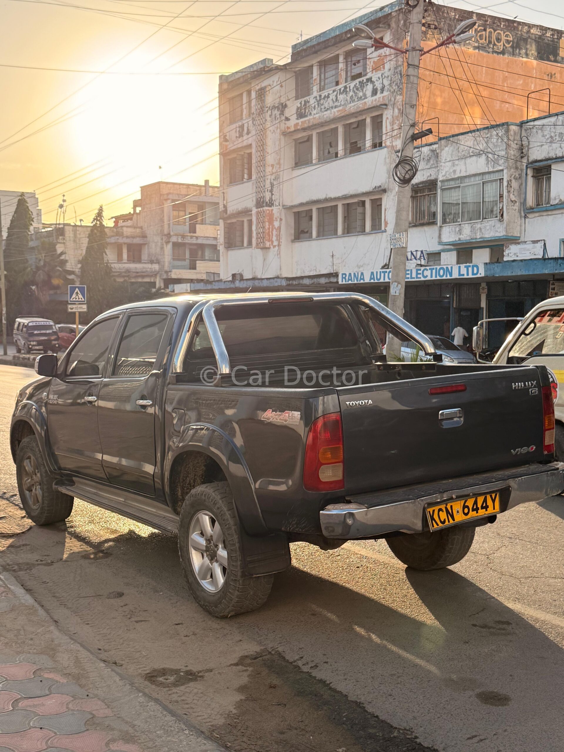 Toyota Hilux double cab 3000 cc D4D diesel