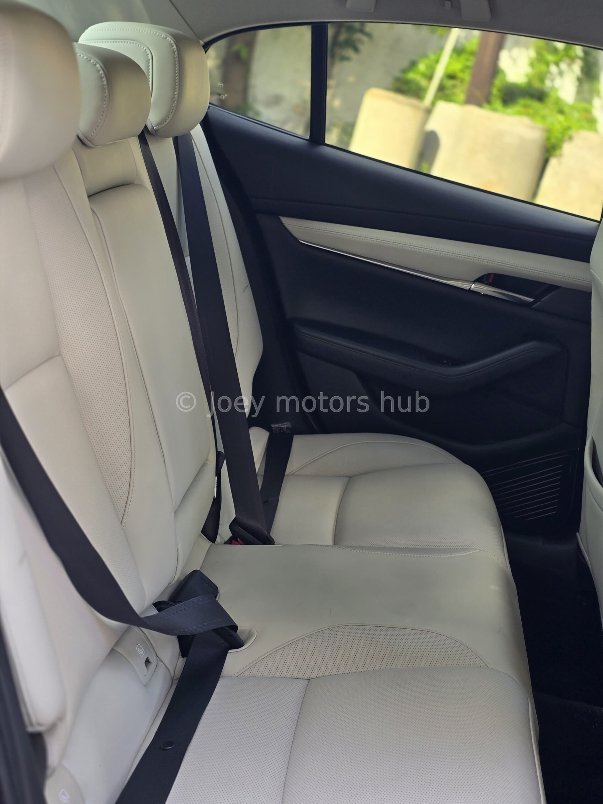 Mazda 3 Diesel saloon