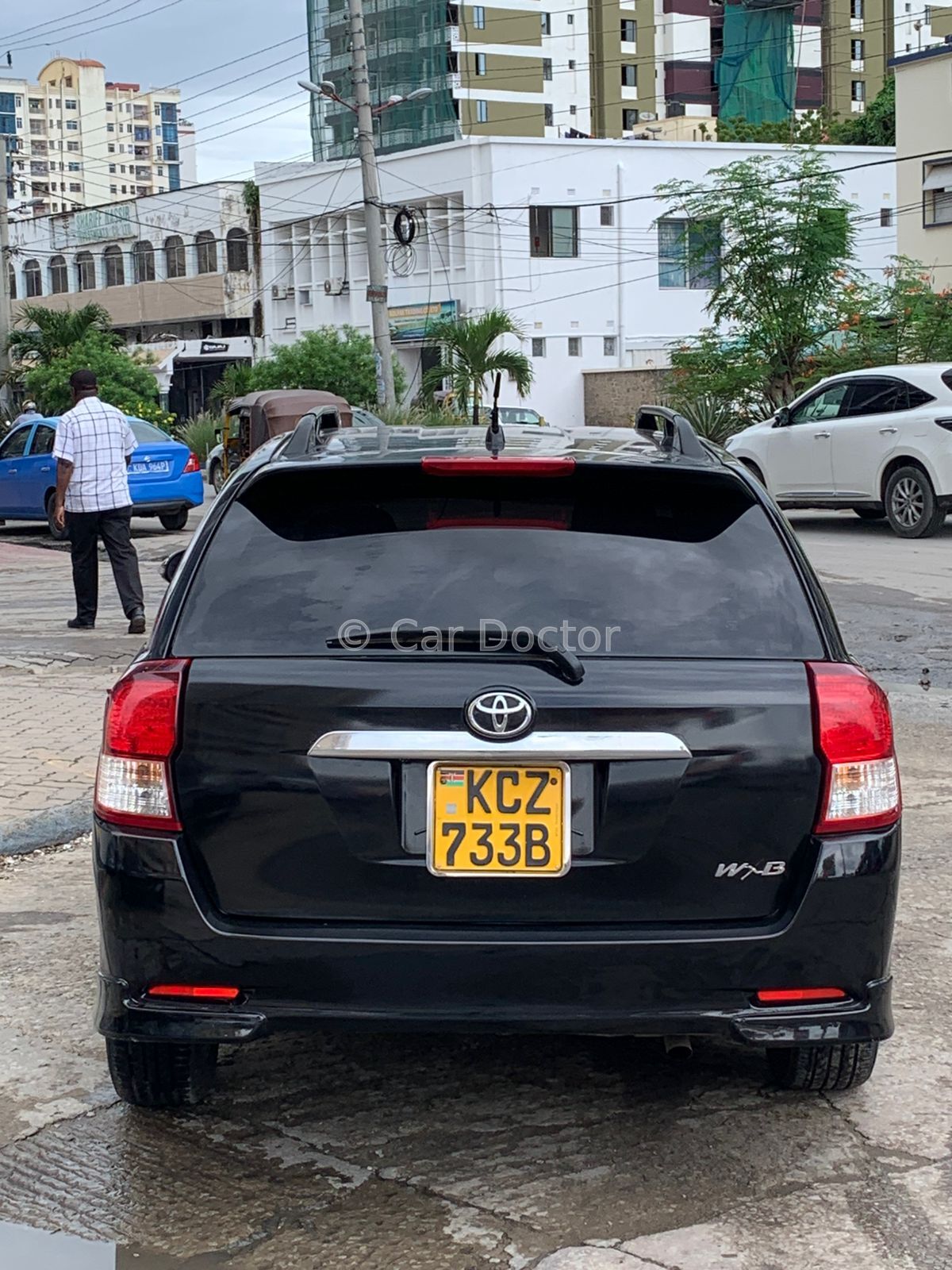 Toyota Fielder wxb ..2 wd.. leather seats
