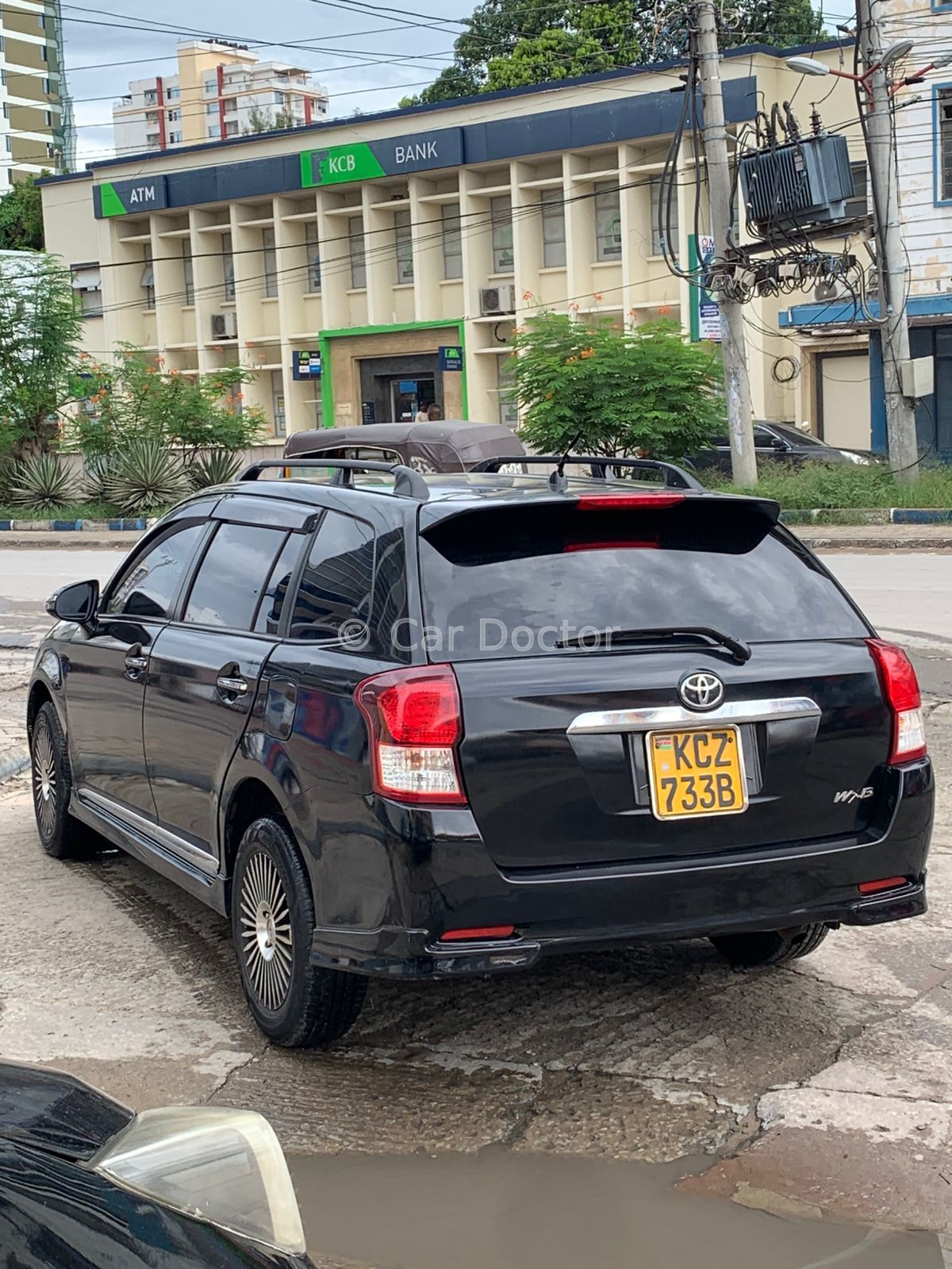 Toyota Fielder wxb ..2 wd.. leather seats