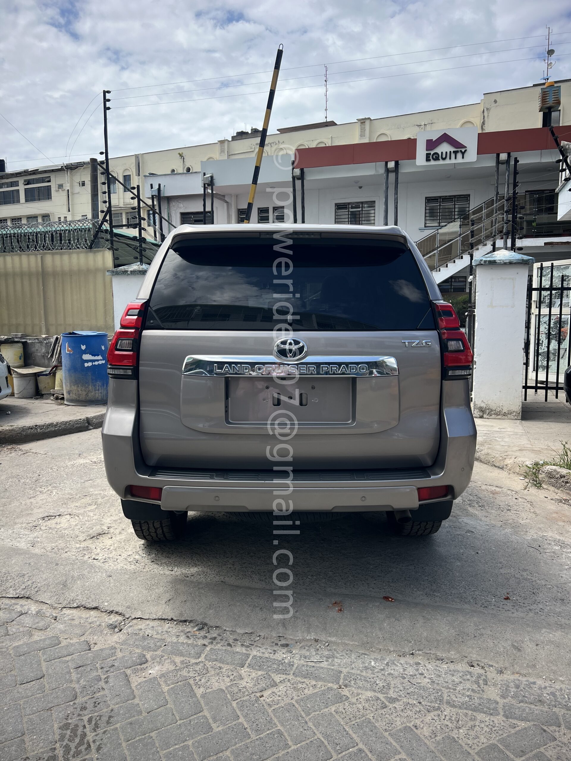 Toyota Prado TZG 2020