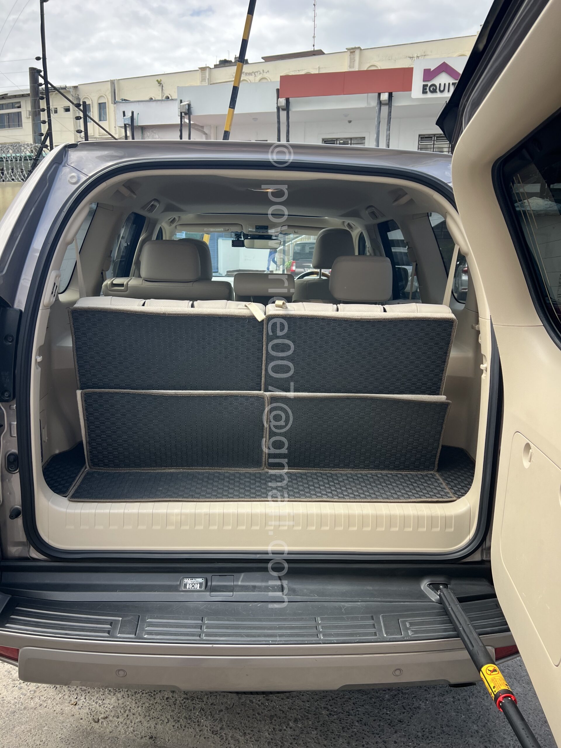 Toyota Prado TZG 2020